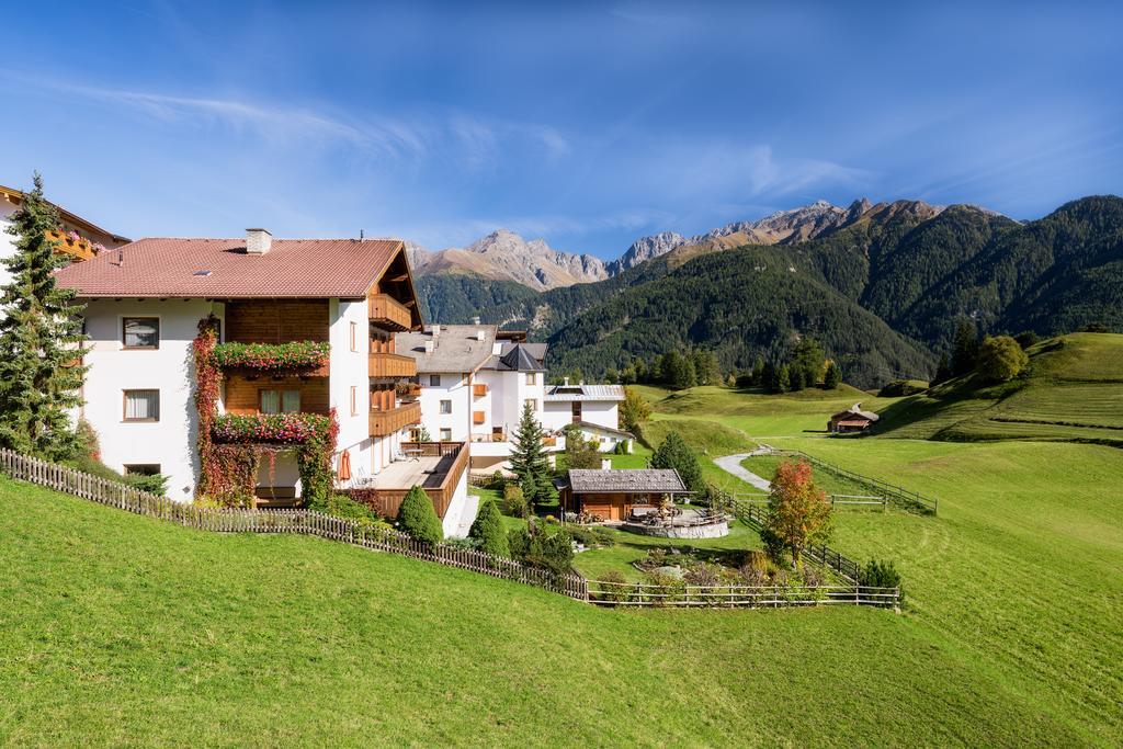 Ferienwohnungen Am Matinesweg Serfaus Exteriör bild